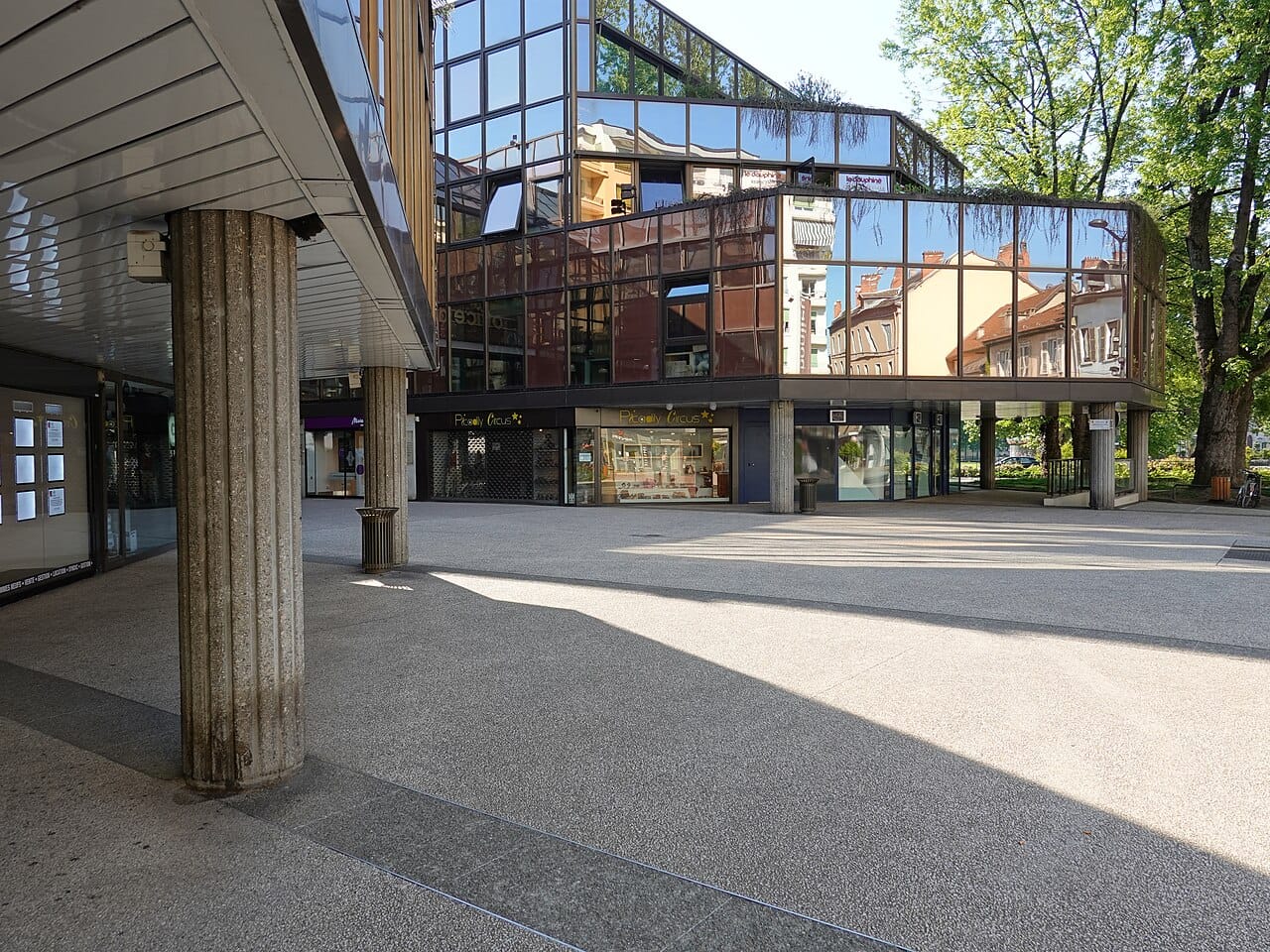 Le centre culturel Bonlieu à Annecy, principal lieu de projection du festival