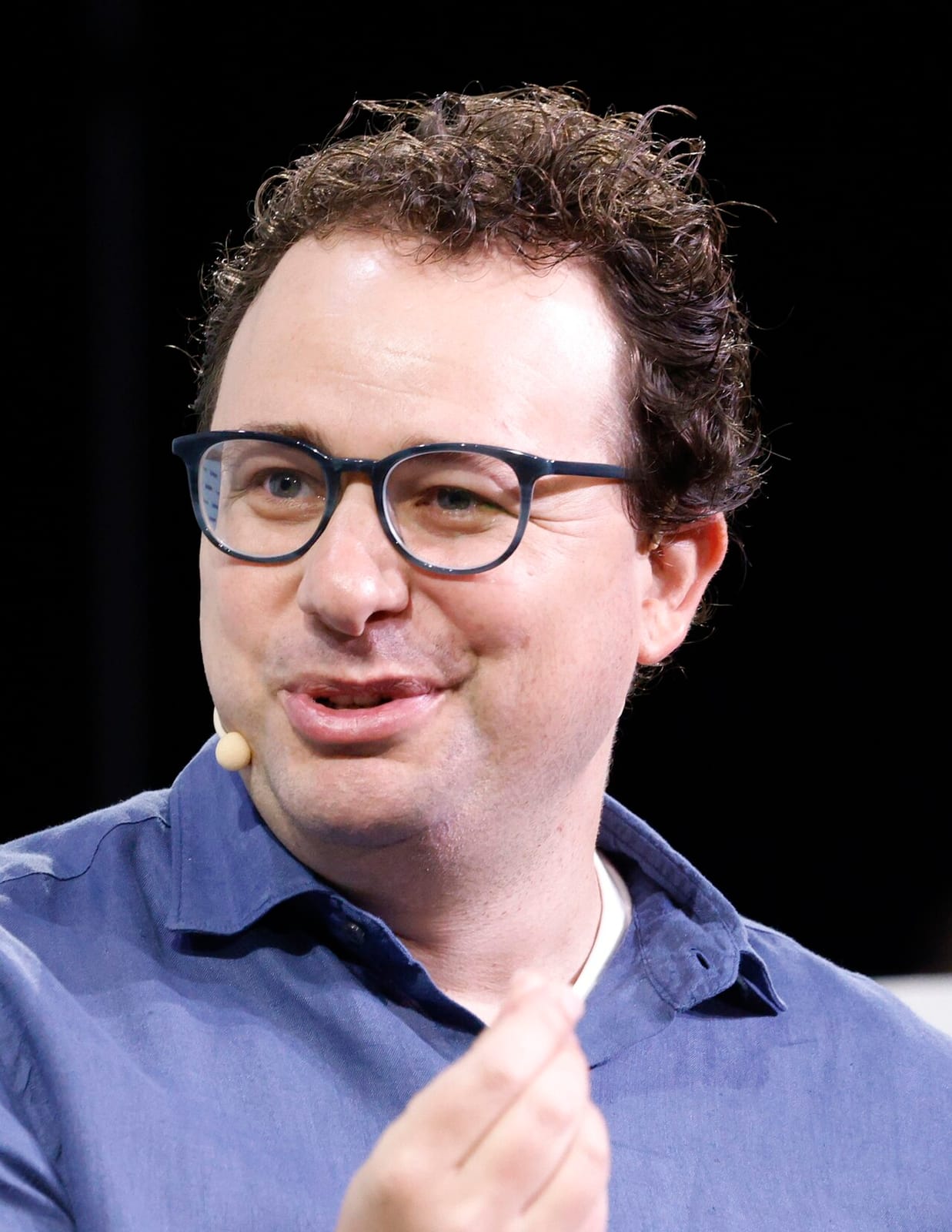 Portrait de Dario Amodei, cofondateur et directeur général d'Anthropic